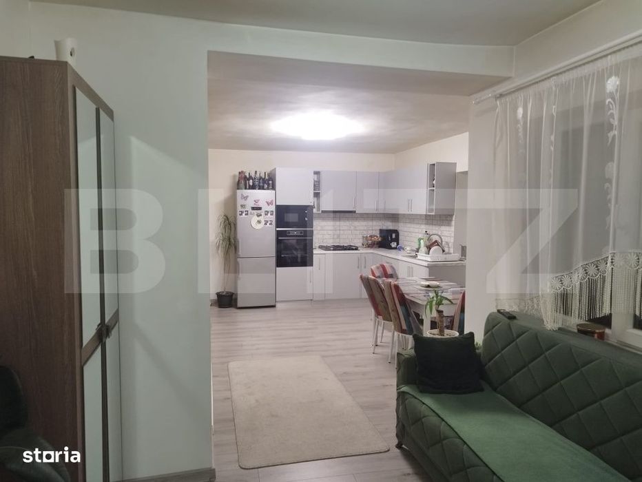 Casa cu 2 camere,baie, bucatarie,anexe.pivnita teren 1000 mp