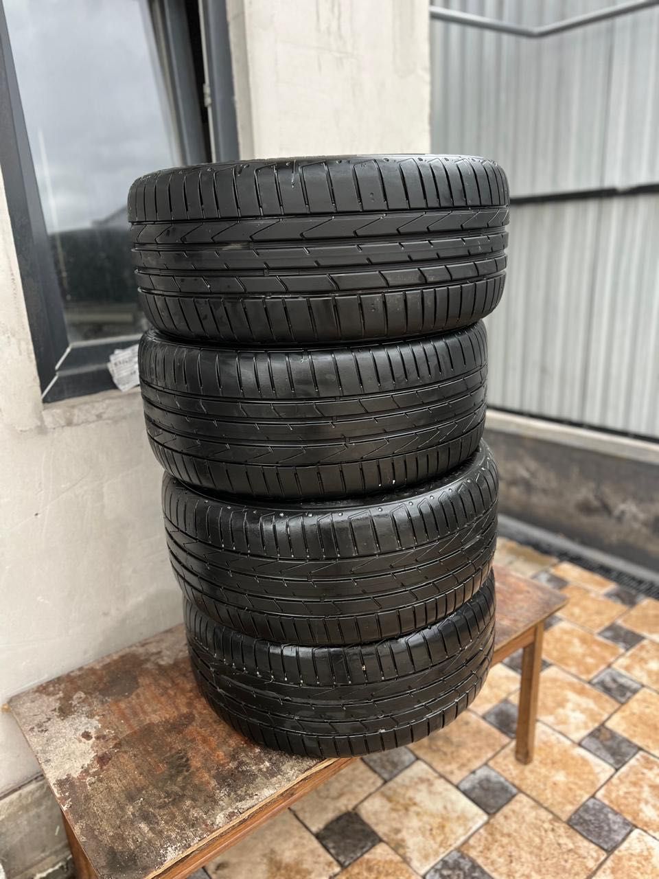 Шины Hankook почти новые