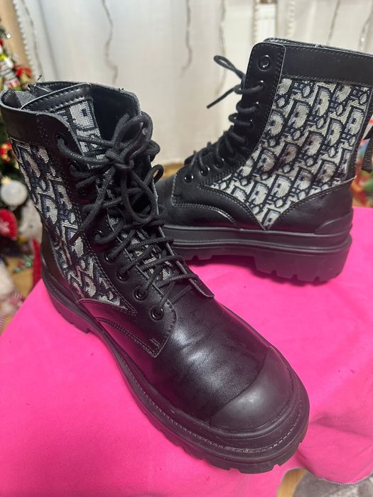 Bocanci dior marime 40 unisex
