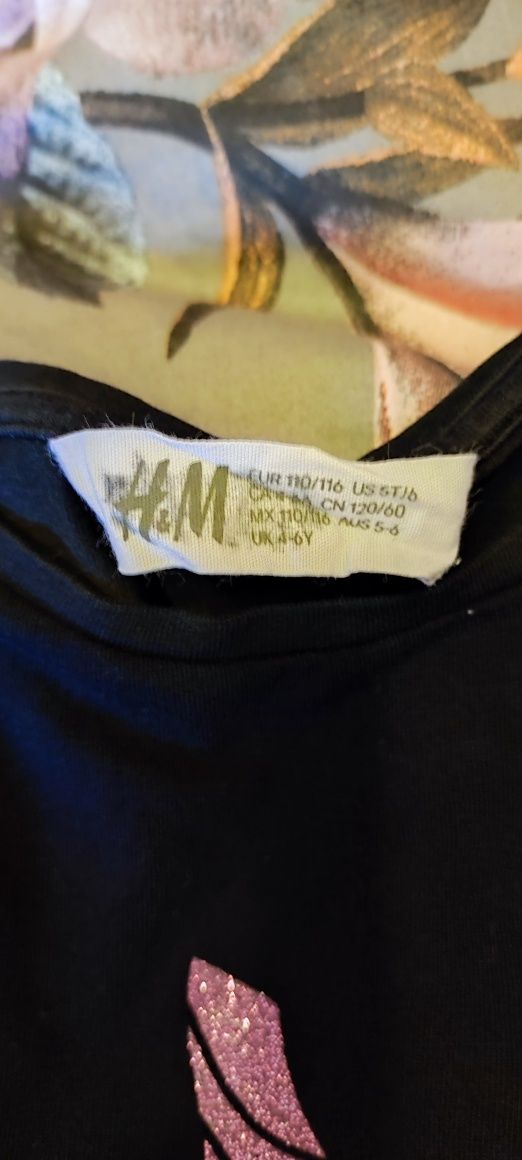 Bluza neagra 110/116 H&M
