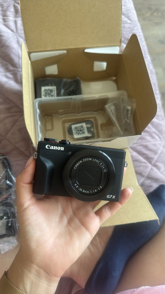Canon G7X Powershot Mark III - чисто нови