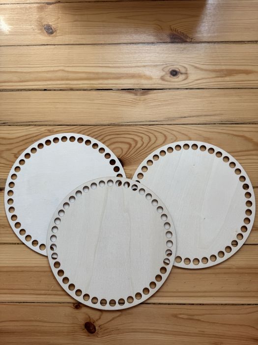 Основа за плетене на панер