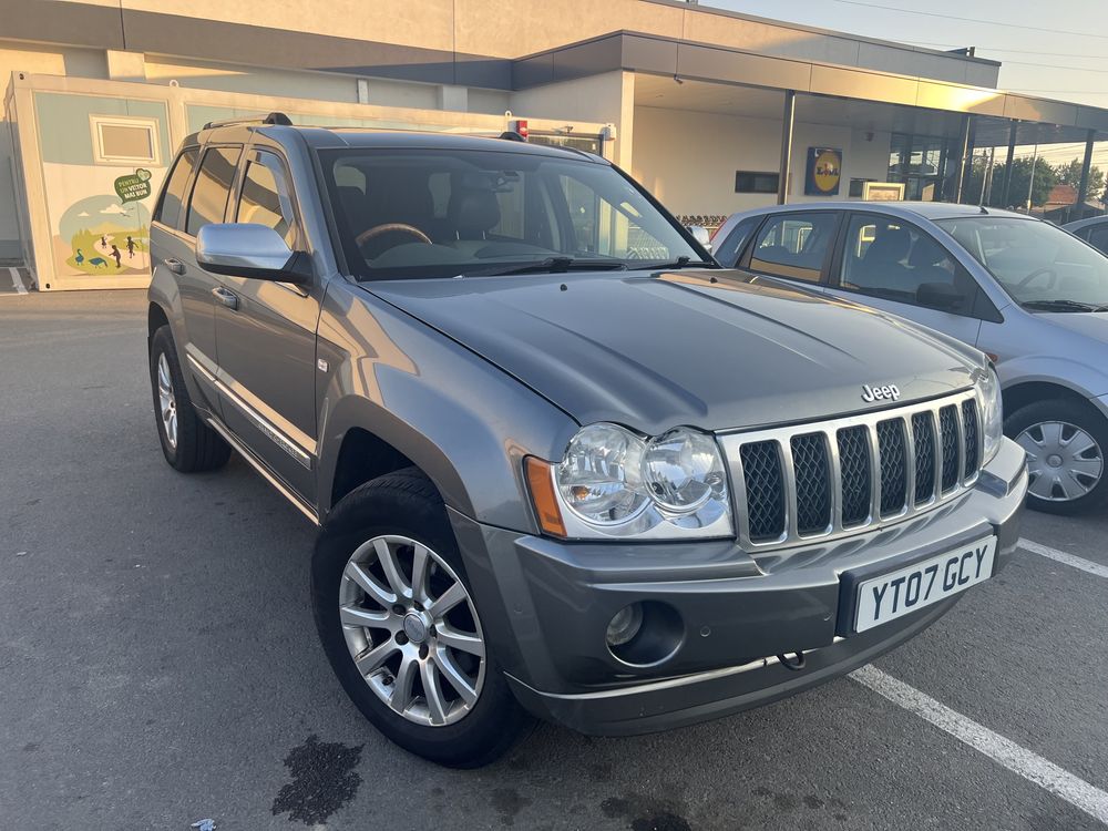 Dezm jeep grand cherokee impecabil