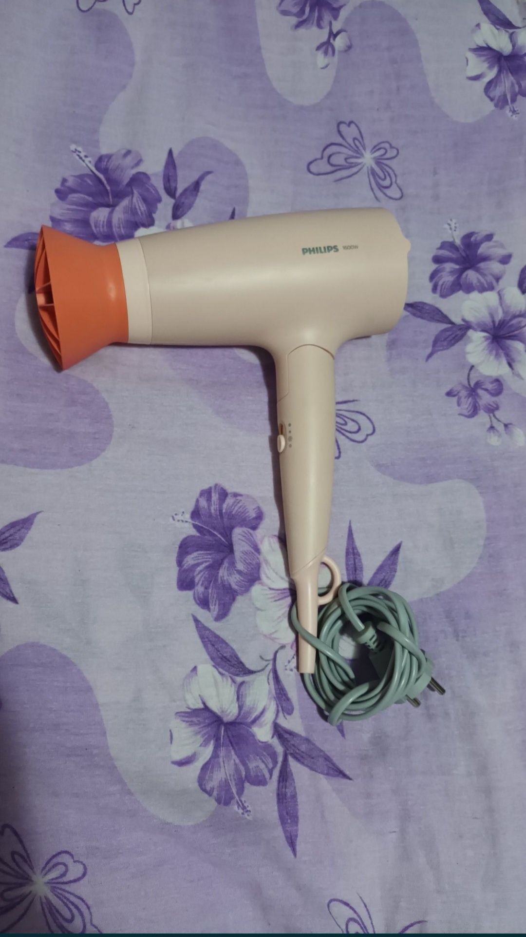 Feon uscator par philips mare.