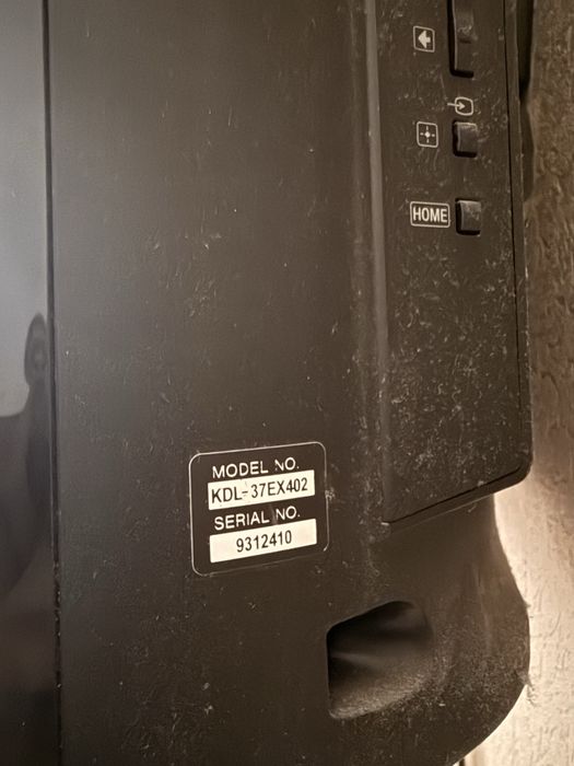 Продаю 2 телевизора Sony bravia, большой и средний