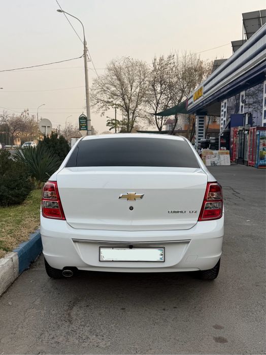 Chevrolet cobalt 2024