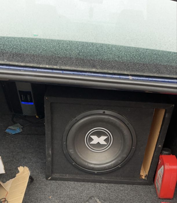 subwoofer + statie