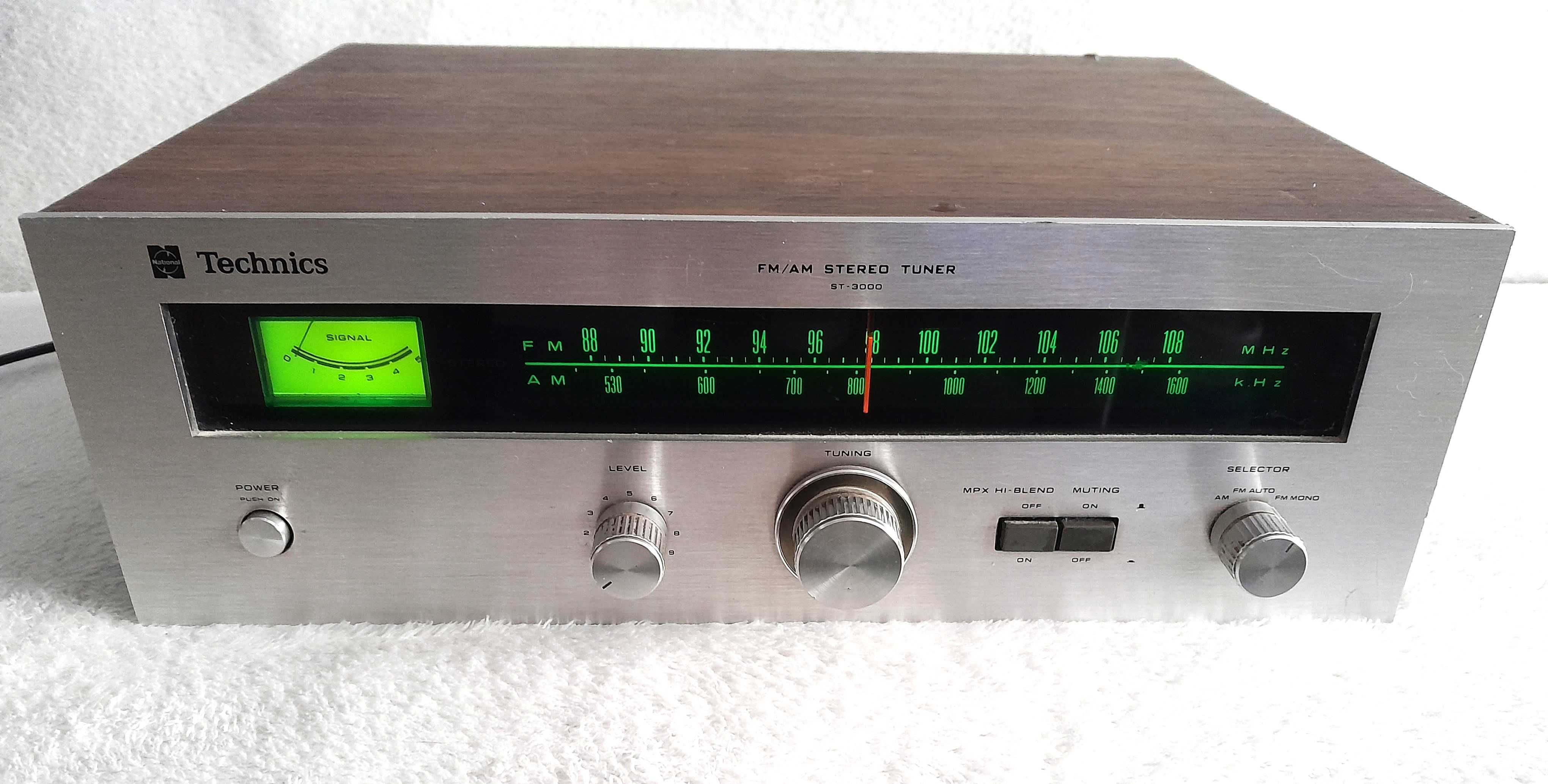 tuner vintage TECHNICS ST-3000