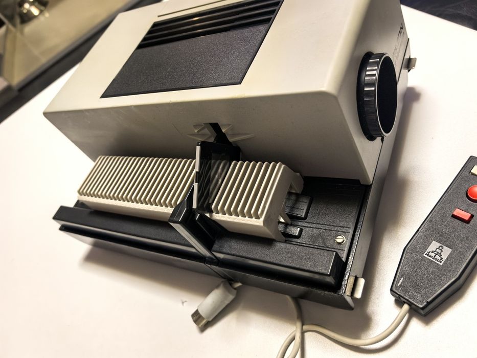 Pentacon AV 100 auto