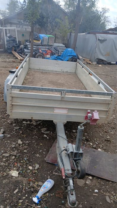 Remorca doua axe  2.500 kg (2.5 tone)