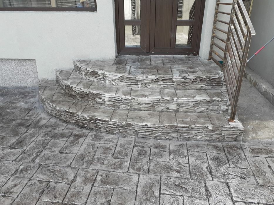 Pavare beton amprentat.