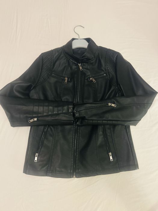 Geaca imitatie piele, noua, M