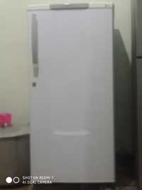 Холодильник expresscool LG