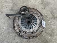 Volanta + Kit ambreiaj 6 trepte Volkswagen Golf 5 2.0 TDI 140 CP