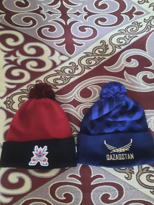 Продам шапки Хк Аатобе