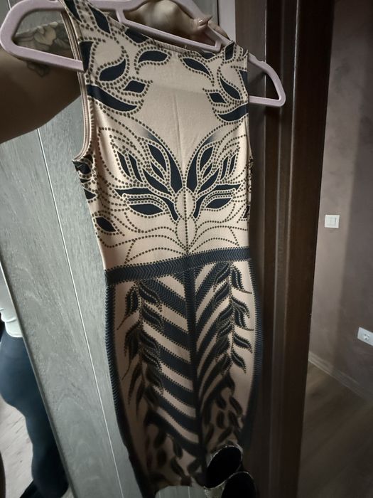 Официална рокля с камъни