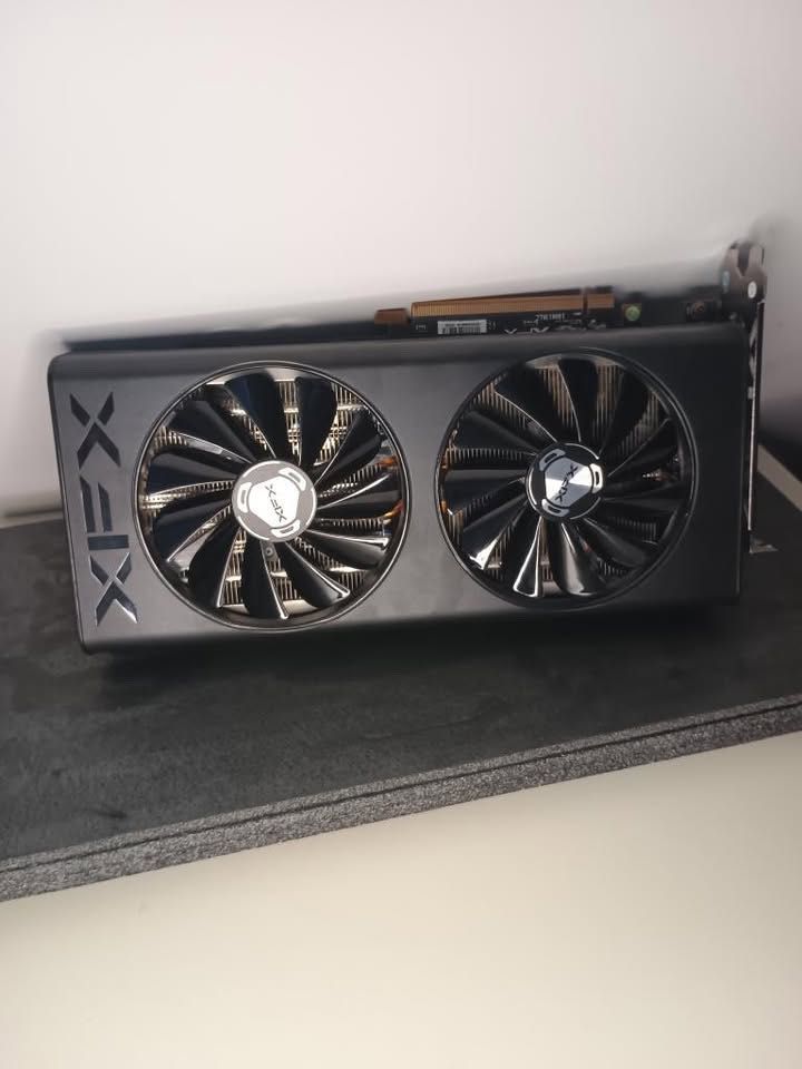 XFX AMD Radeon™ RX 5700 XT Double Dissipation 8GB GDDR6 – Отлично