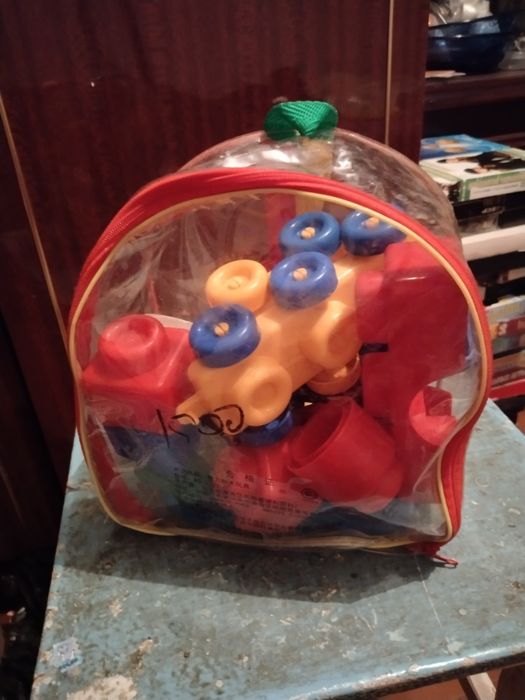 Развивающие игрушки