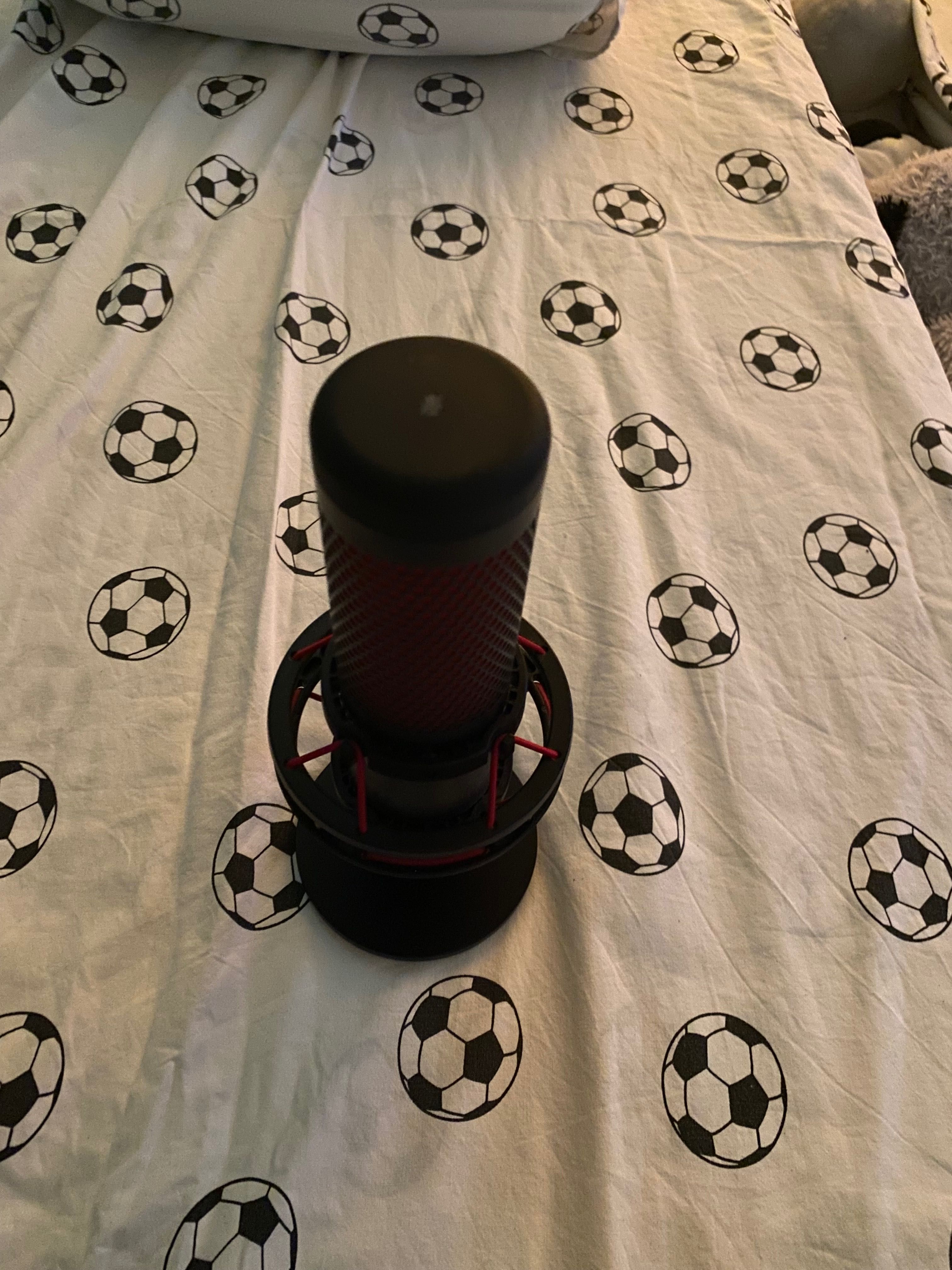 Микрофон HyperX QuadCast