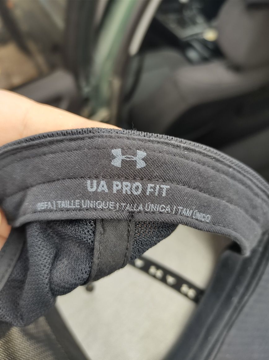 Шапка Under armour The rock