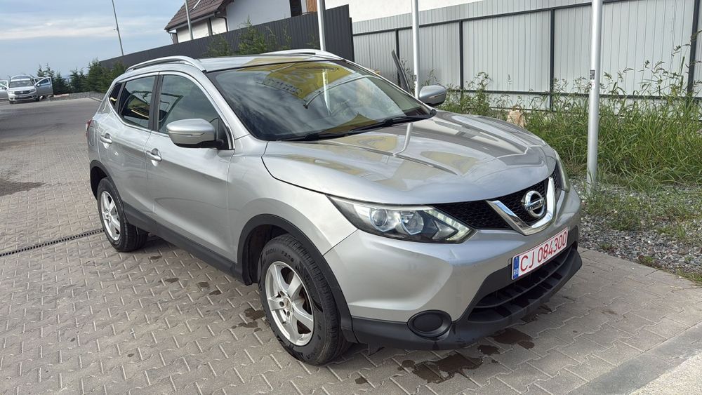 Nissan qashqai 1.2benzina 187000km stare super