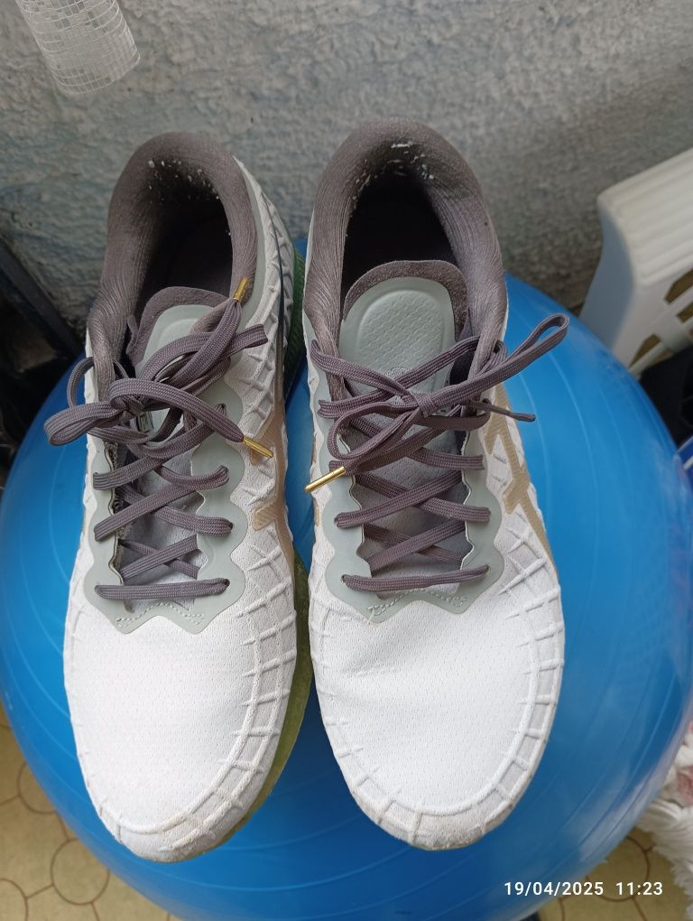 Asics quantum 360