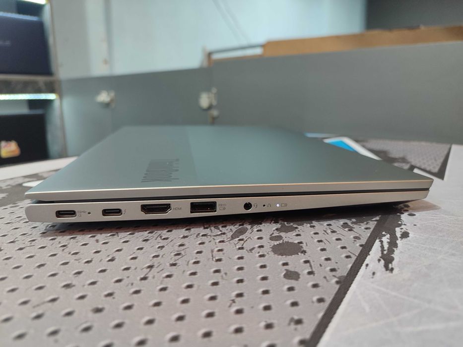 Ноутбук офисный Lenovo ThinkBook i5-1235U