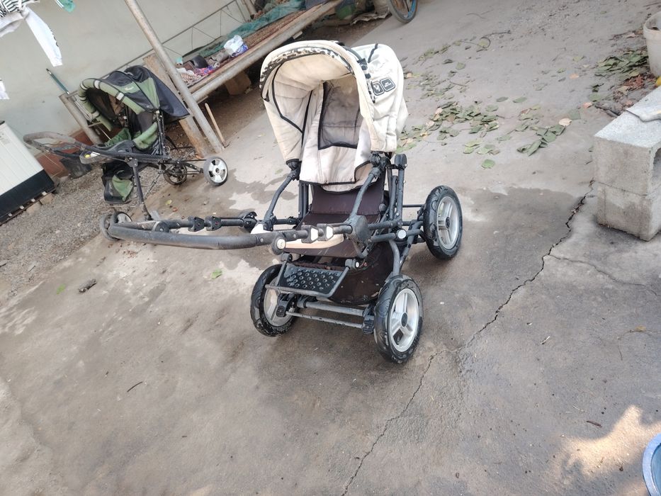 Коляска + вторая бонус