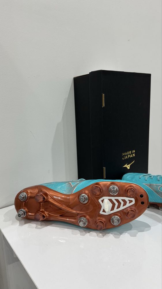 Бутонки Mizuno A Japan за естествен терен 41