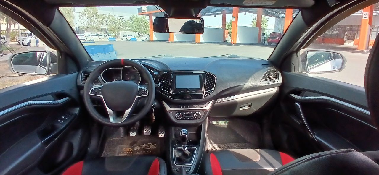 LADA VESTA SPORT 1.8 sotiladi