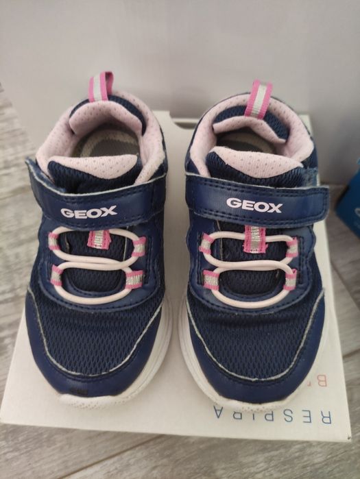 Geox детски маратонки  25 номер