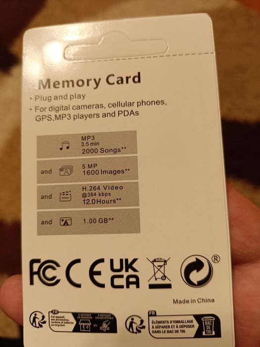 Card memorie 64 GB v30,cu adaptor inclus