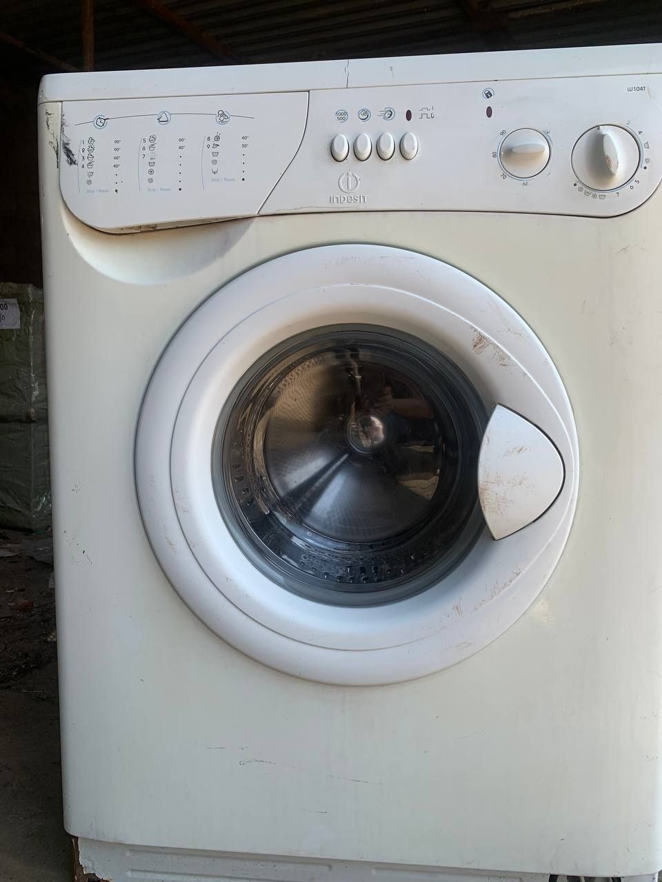 Indesit Kir moshina