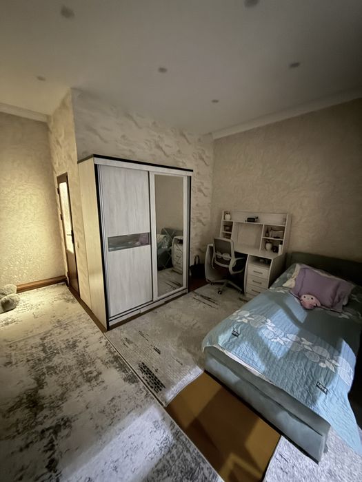 Ховли сотилади 6 сотих яшашга тайёр уй