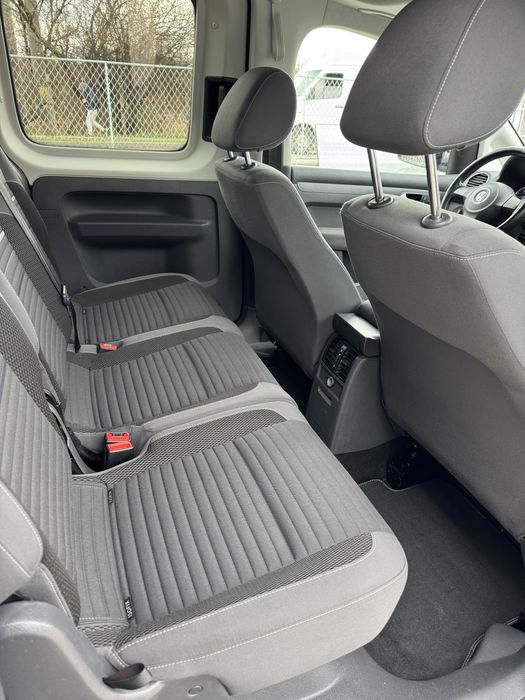 Volkswagen Caddy Maxi Cup Highline Dsg Clima 17”