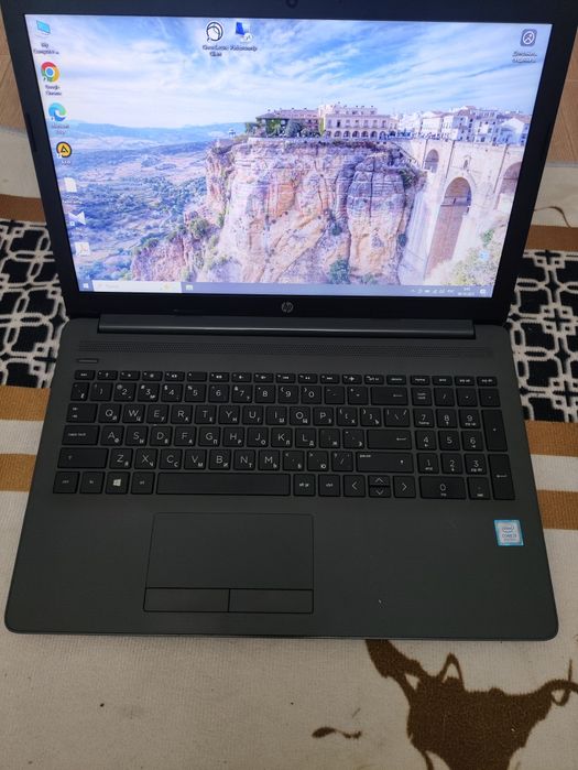 Продам ноутбук HP 250 G7