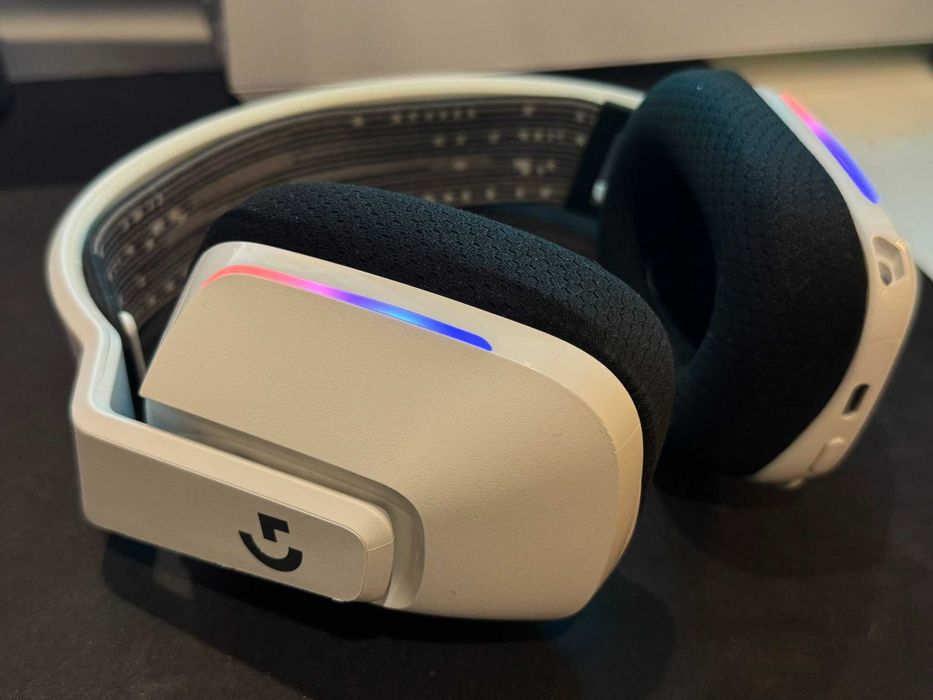 Гейминг слушалки Logitech G733 White