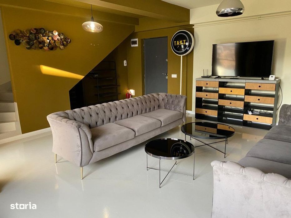 Oportunitate! Penthouse, zona Colina, 4 camere,  310000 EUR!