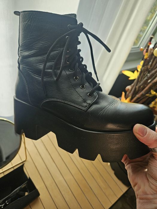 Дамски боти ALTERCORE с връзки и цип на гръндж платформа