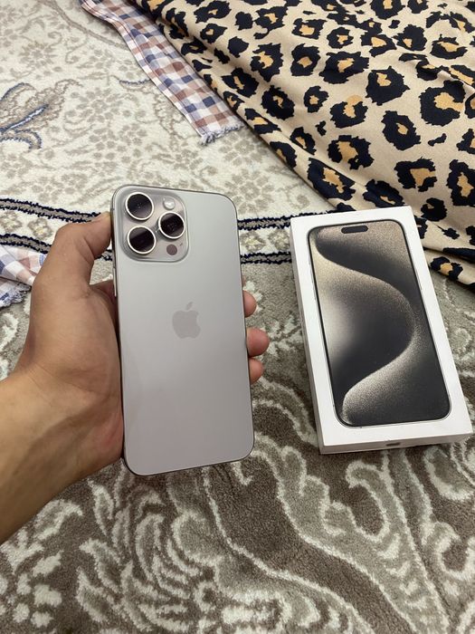 Iphone 15 pro max 256gb idealniy