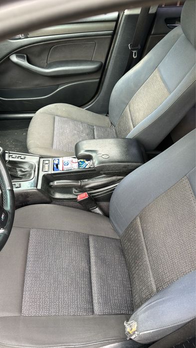 Execut servicii detailing auto