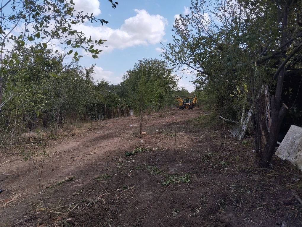 Продава се Парцел в Русе, Дружба 3 - 1600 кв.м за 7 €/кв.м - Снимка #1