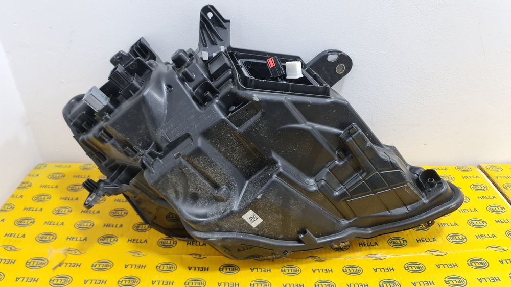 Far stanga full led Peugeot 308 3 III t10 2022