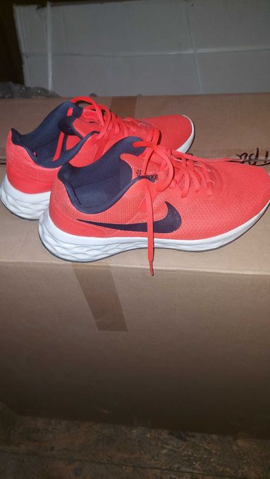 Маратонки Nike за бягане или тенис