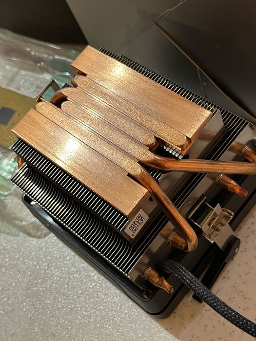 Ryzen 3700x ,Wraith prism