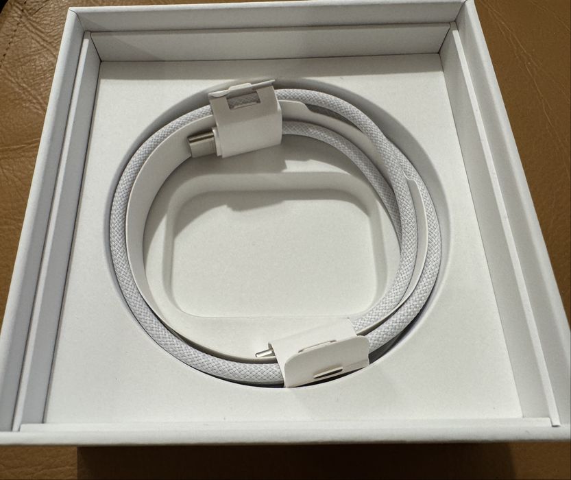 Apple AirPods Pro 2 (MagSafe/USB-C- НОВИ!)