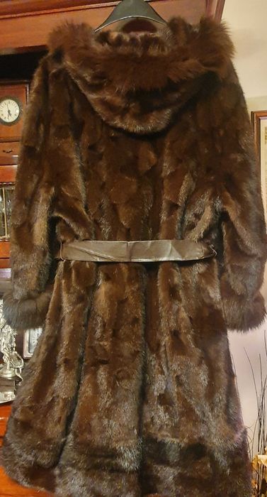 Италианско кожено палто Визон с качулка