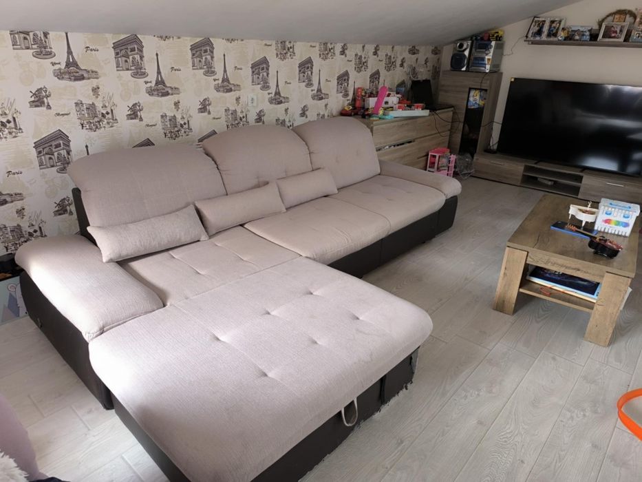 Ъглов диван с механизъм за сън