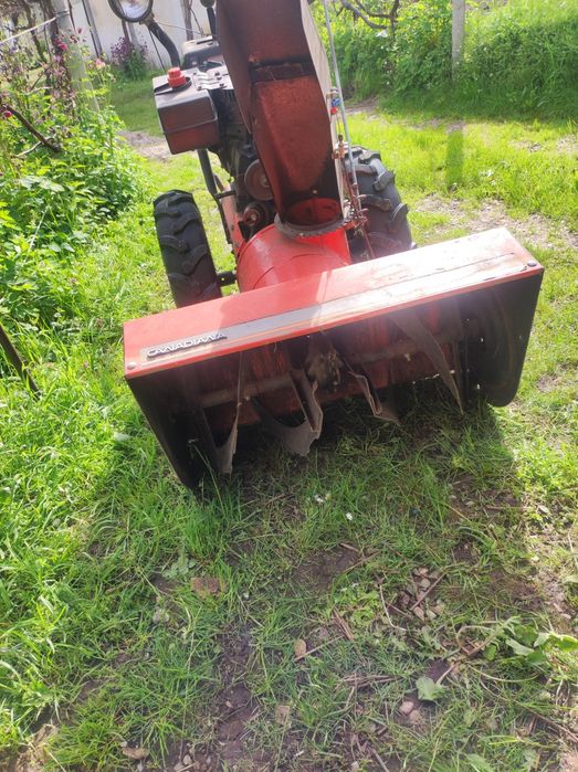 Роторен снегорин Канадиан