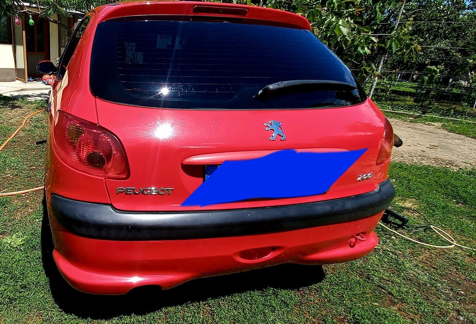 Peugeot 206 , an 2008 , km 96000 , întreținut